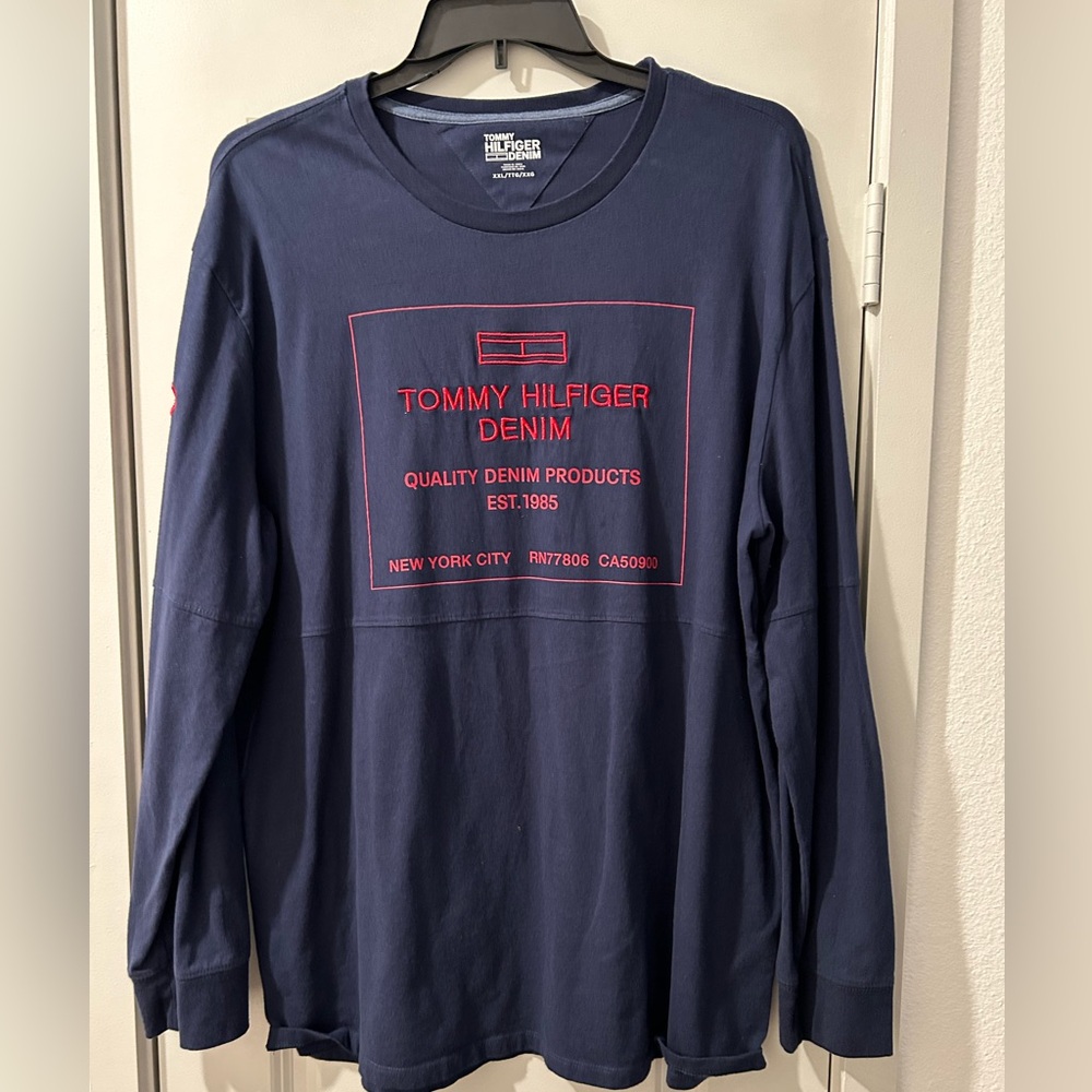 Mens Tommy Hilfiger Long Sleeve XXLT New Excellent Condition
